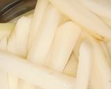 फ्रेंच फ्राइज (french fries recipe in Hindi) रेसिपी चरण 1 फोटो