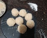 A picture of step 6 of Cheese corn balls.