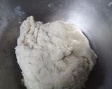 A picture of step 3 of Chicken Malai pizza pie.
