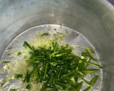 A picture of step 5 of Chicken tikka soup.