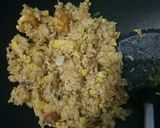 Foto langkah ke 4 dari resep Nasi Goreng Sosis.