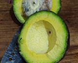 Foto langkah ke 1 dari resep Avocado Juice.