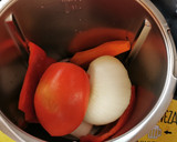 Foto del paso 1 de la receta: Crema de rape, gambas y almejas Thermomix