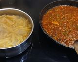 Foto del paso 4 de la receta: Macarrones a la boloñesa con Guisantes