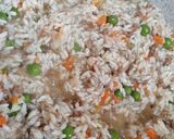 صورة لخطوة 3 من وصفة رز باللحمه مع بزيلا وجزر