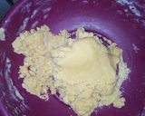 A picture of step 2 of Colorful cookies.