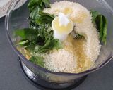 A picture of step 2 of Fresh Basil pesto.