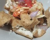 Foto langkah ke 4 dari resep Tahu Gejrot Murah Mengenyangkan.