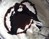 Foto langkah ke 3 dari resep Bolu coklat yg lembutttt Hanya 2 Telur.