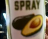 A picture of step 1 of Avocado spray Sandwiches.