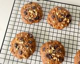 Foto langkah ke 6 dari resep Banana Soft Cookies.