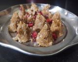 ड्रायफ्रुट पोमोग्रानेट मोदक (dry fruit pomegranate modak recipe in marathi) रेसिपी स्टेप 2 फोटो 