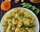 उकडलेल्या बटाट्याची  किंवा सोल्या बटाट्याची भाजी (ukadlelya batatchyachi bhaji recipe in marathi) रेसिपी स्टेप 9 फोटो 