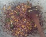 Foto langkah ke 3 dari resep Nasi Merah Goreng Pelangi.