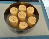 Une image de l'étape 5 de Cinamom rolls.