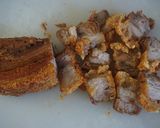 รูปขั้นตอนการทำที่ 1 ของ ผัดผักรวมหมูกรอบ