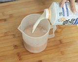 Foto langkah ke 4 dari resep Chocolate Milk Bath Cake Devina Hermawan.