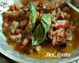 Foto langkah ke 8 dari resep Oseng kikil sapi pedas manis.