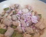 Foto del paso 3 de la receta Arroz con Pincho de Pollo y Salchicha (Arroz de Aprovechamiento)
