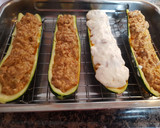 Foto del paso 6 de la receta: Calabacín relleno con carne y gratinado con bechamel