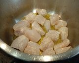 Foto del paso 3 de la receta: Arroz caldoso de gallineta y alcachofas