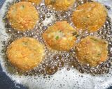 A picture of step 5 of Kurkure chutney bombs.