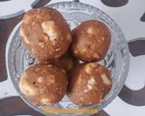 बेसन गोंद मखाना लड्डू रेसिपी चरण 6 फोटो