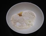 A picture of step 4 of Cheese butter masala and garlic naan.
