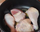 Foto del paso 2 de la receta: Pollito a la cacerola con su jugo😋