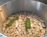 A picture of step 4 of Sonoran Menudo with Hominy and Beef Foot.