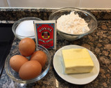 Foto del paso 1 de la receta: Plumcake de frutas confitadas y pasas al ron