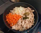 Foto langkah ke 6 dari resep Chicken shepherd's pie - pastel tutup ayam.