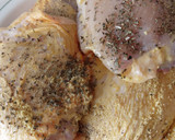 Foto del paso 2 de la receta: Muslos a las hierbas