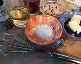 Foto del paso 1 de la receta: Salsa de almendras para carnes y fiambres