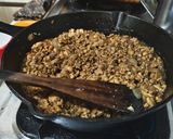 Foto langkah ke 9 dari resep Ayam Cincang Kecap Isian Bakpau.