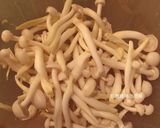 A picture of step 2 of Silky Eggs with White Beech Mushrooms (Full Version).