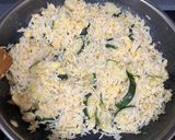 A picture of step 3 of Zucchini Fried Rice with Eggs.