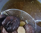 Foto del paso 5 de la receta: Sopa ramen🍜😑 (con opción keto)