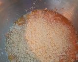 Foto del paso 3 de la receta: Budín de zapallitos y queso