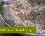 Foto langkah ke 2 dari resep Risol isi Sayur ala Rianti Kitchen.