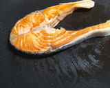 鮮菇燒鮭魚便當的食譜步驟1照片