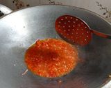 Foto langkah ke 3 dari resep Sambel Goreng Cumi Asin Ala Mertua.