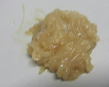Foto del paso 1 de la receta: Bacalao cubierto de muselina de ajo sobre cebolla caramelizada