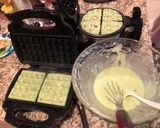 Hình bước làm 1 của món Bánh kẹp (Waffle)