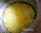 A picture of step 5 of Cheese Kofta Kadhi.