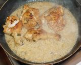 Foto del paso 6 de la receta: Estofado de trutros de pollo a la crema