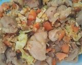 รูปขั้นตอนการทำที่ 4 ของ ไก่นุ่มผัดผักกาดหอม