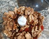 Foto del paso 1 de la receta Muhammara, untable de pimientos asados y nueces