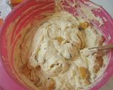 Karamellával töltött barackos muffin recept fázis 3 fotója
