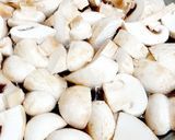 मटर मशरूम (matar mushroom recipe in Hindi) रेसिपी चरण 1 फोटो